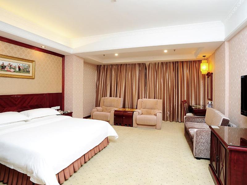 Vienna Hotel Shenzhen Longhua Qinghu Road Ngoại thất bức ảnh